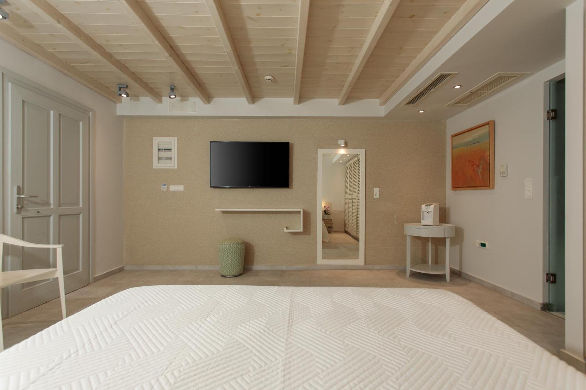 Iria Beach Art Hotel Agia Anna  Zimmer foto